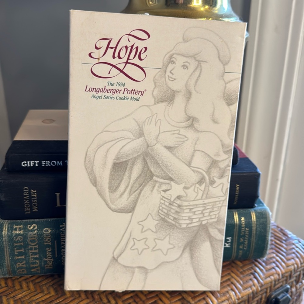 1994 Longaberger Cookie Mold Chocolate Mold
Hope Angel
